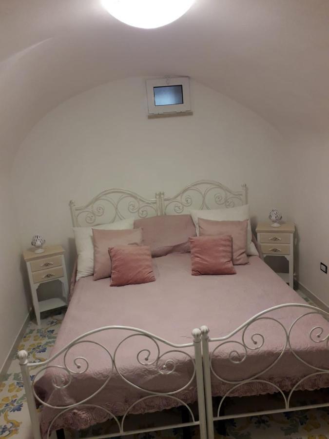 Casa Vacanze Vico Verona 7 Oria  Exterior foto